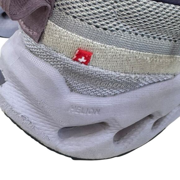 On Running Women's CLOUDSURFER Trail running sneakers shoes Purple Size 8 - Picture 6 of 9